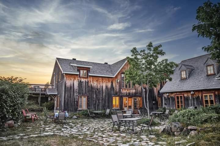 Auberge Le P'Tit Bonheur Saint-Laurent-de-l'ile d'Orleans Ngoại thất bức ảnh