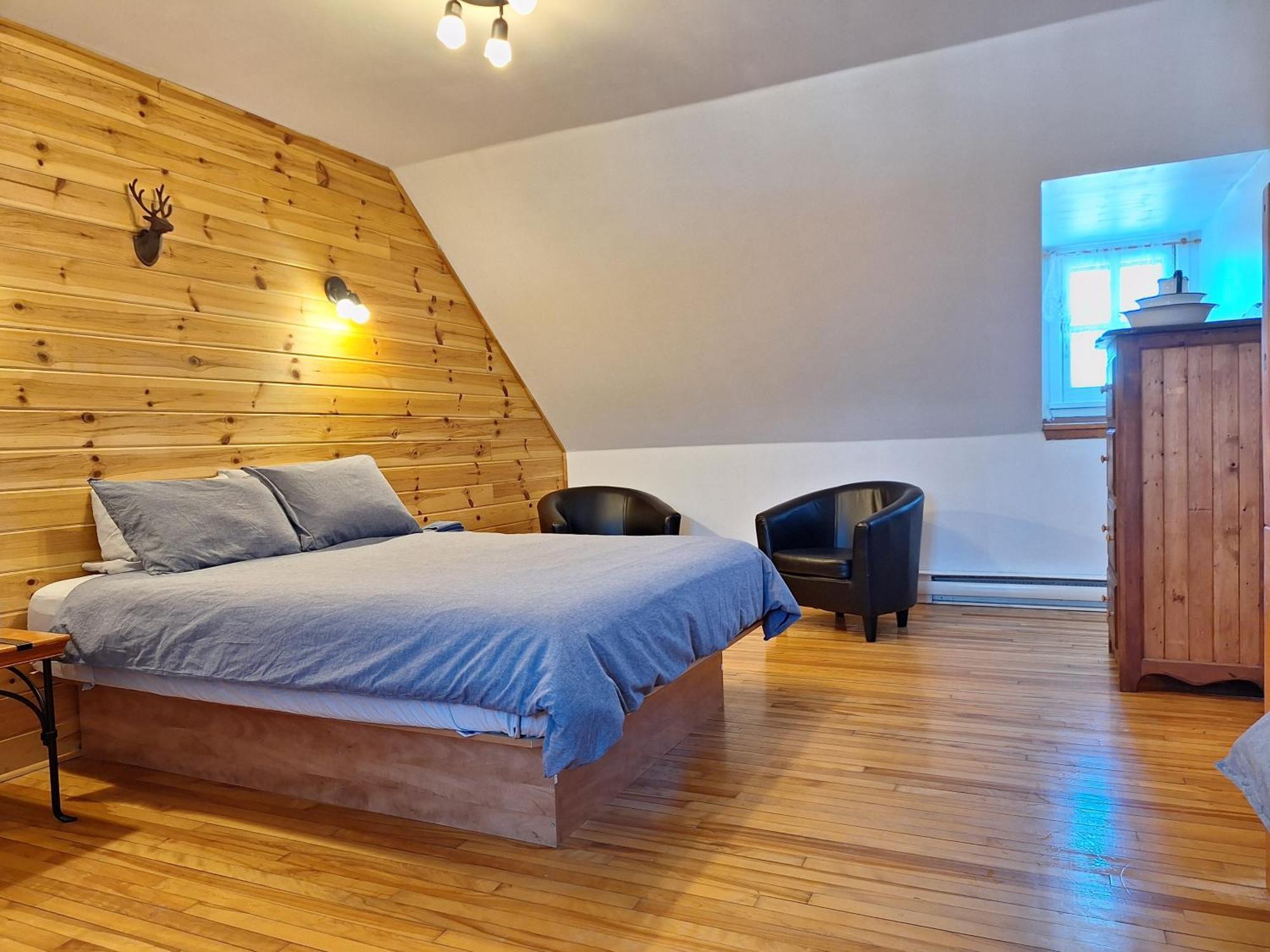 Auberge Le P'Tit Bonheur Saint-Laurent-de-l'ile d'Orleans Ngoại thất bức ảnh