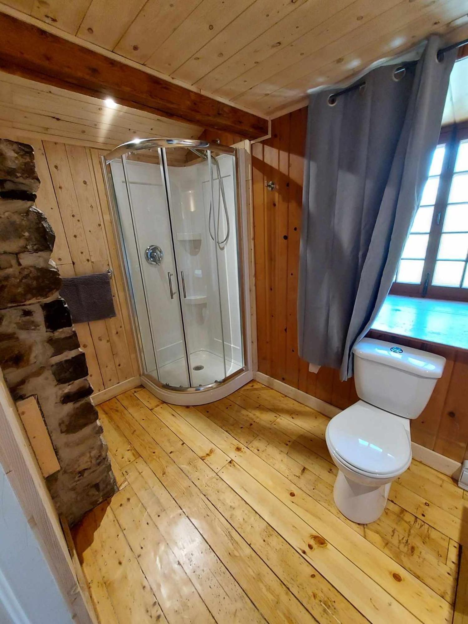 Auberge Le P'Tit Bonheur Saint-Laurent-de-l'ile d'Orleans Ngoại thất bức ảnh