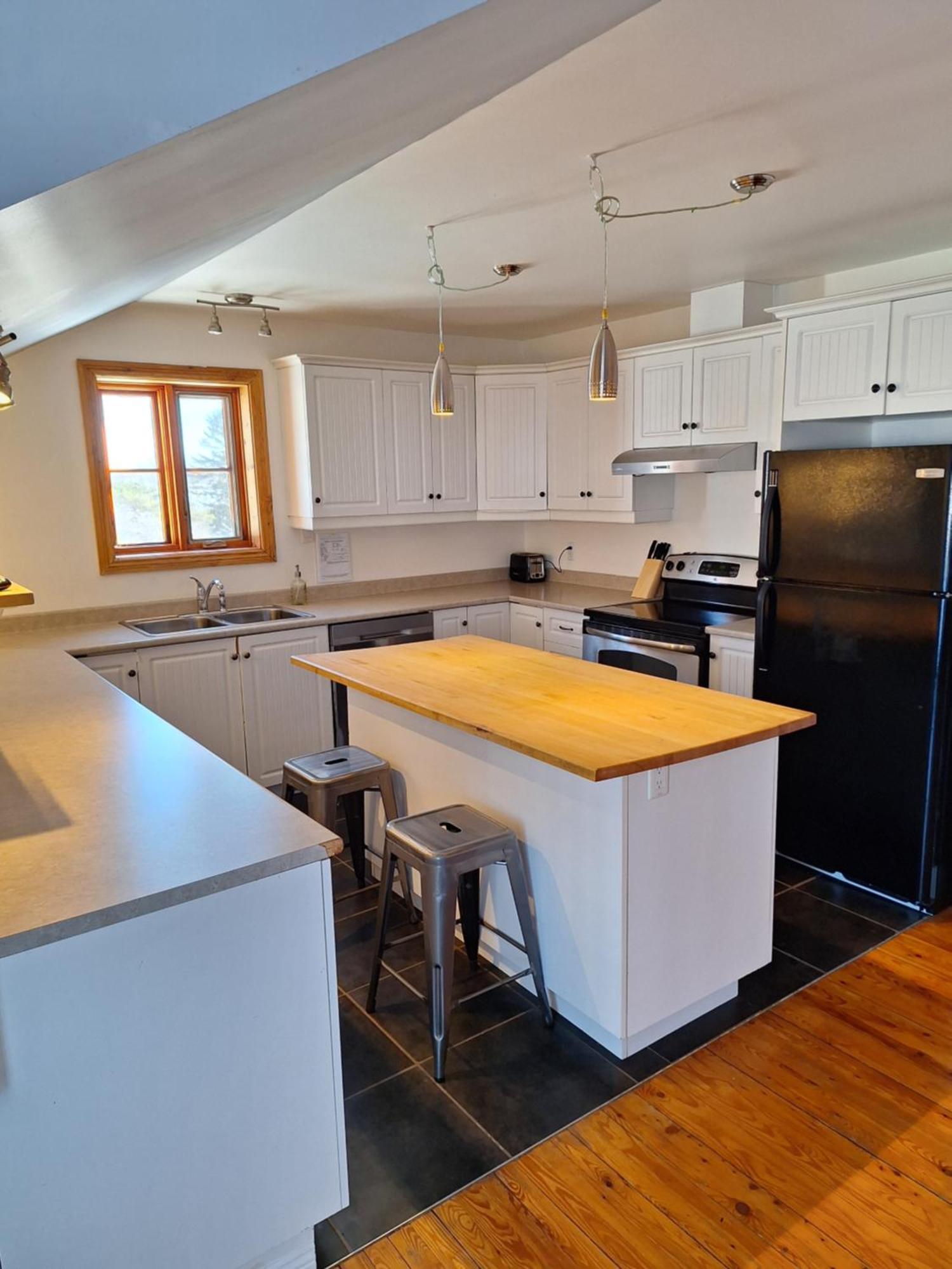 Auberge Le P'Tit Bonheur Saint-Laurent-de-l'ile d'Orleans Ngoại thất bức ảnh