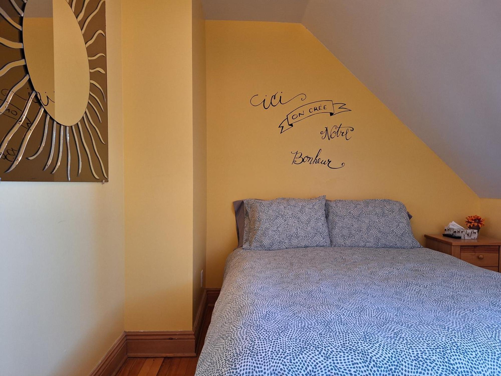 Auberge Le P'Tit Bonheur Saint-Laurent-de-l'ile d'Orleans Ngoại thất bức ảnh