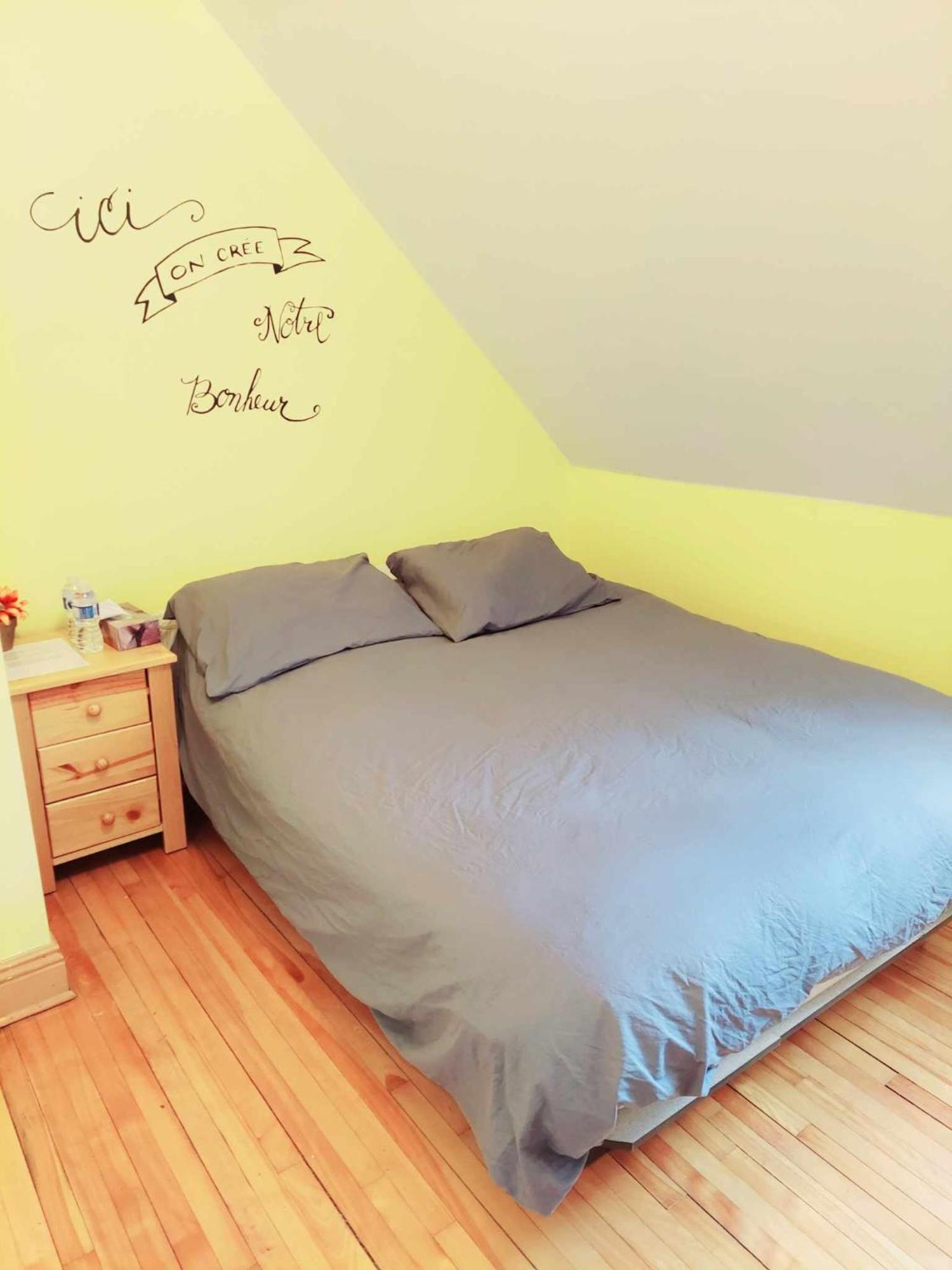 Auberge Le P'Tit Bonheur Saint-Laurent-de-l'ile d'Orleans Ngoại thất bức ảnh