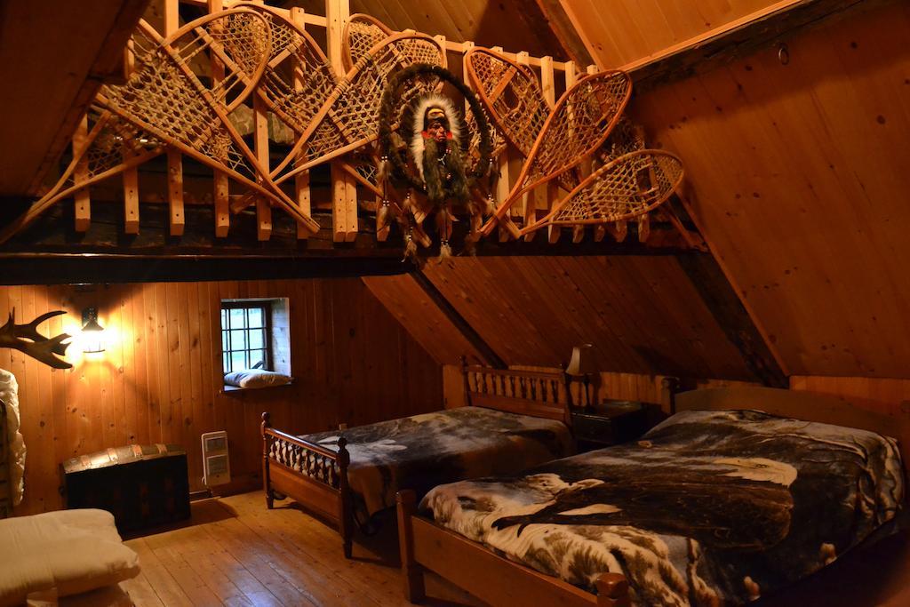 Auberge Le P'Tit Bonheur Saint-Laurent-de-l'ile d'Orleans Ngoại thất bức ảnh