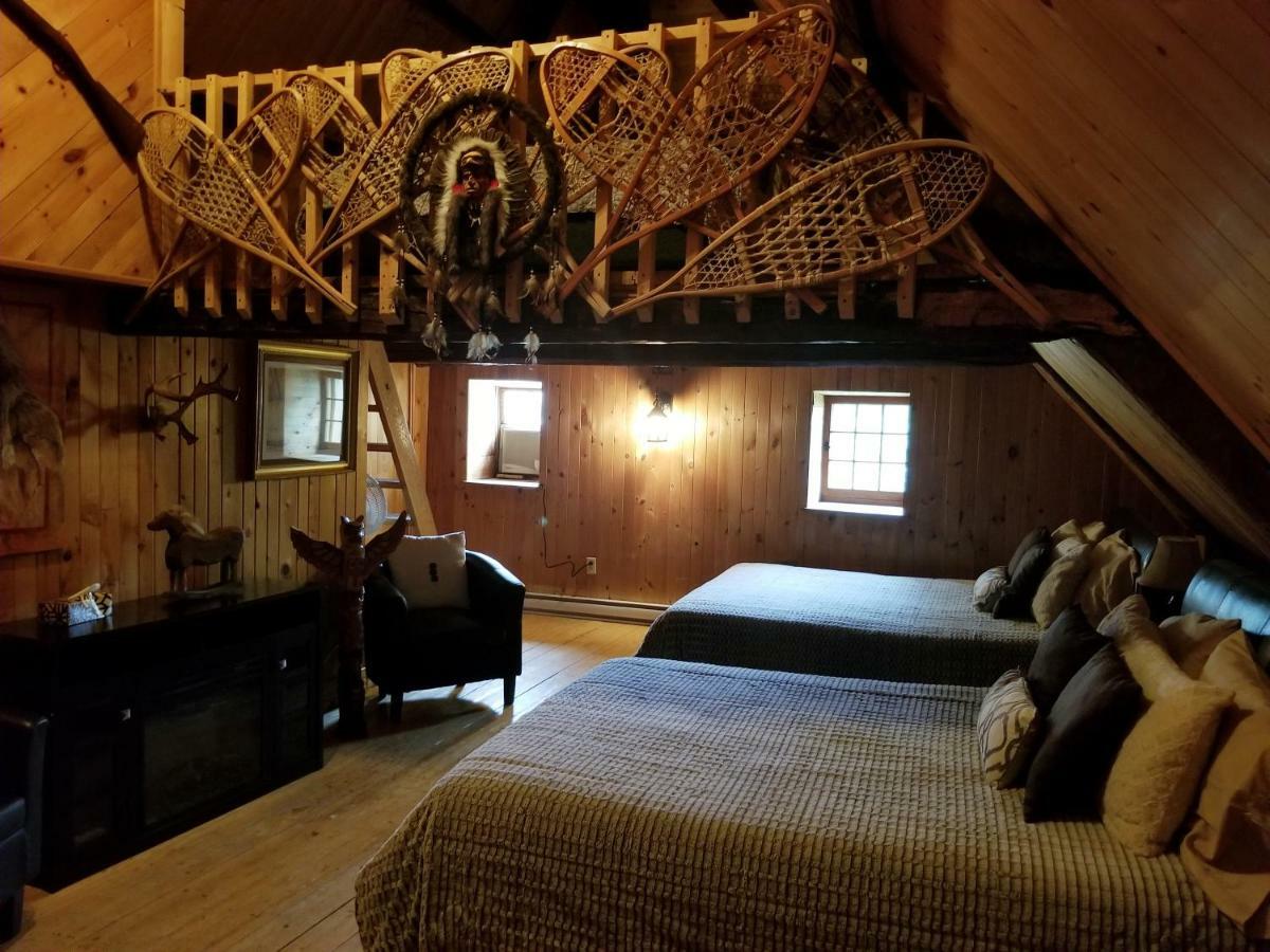 Auberge Le P'Tit Bonheur Saint-Laurent-de-l'ile d'Orleans Ngoại thất bức ảnh